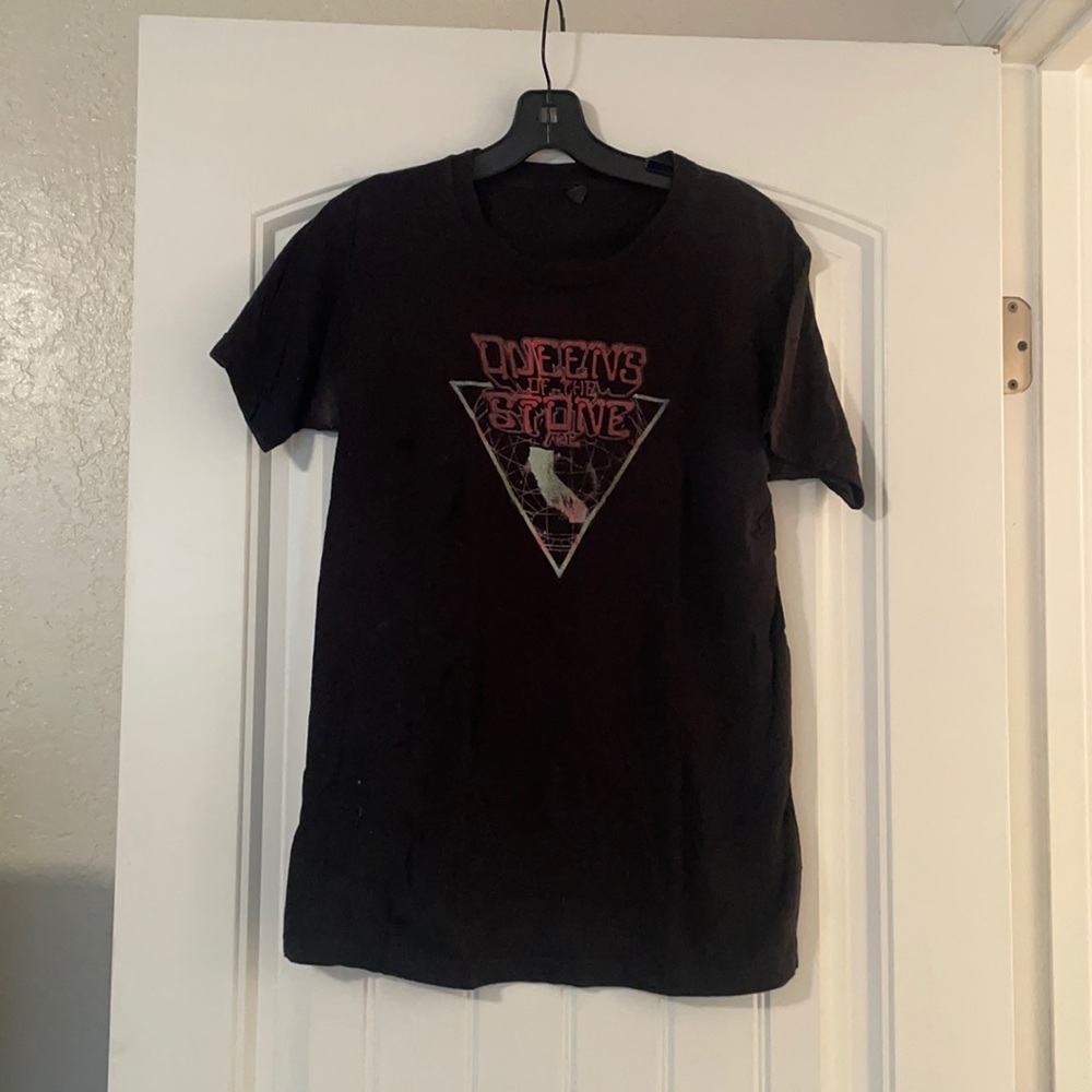 Queens of the Stone Age tee shirt